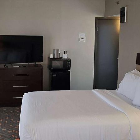 Wyndham Rochester Downtown מראה חיצוני תמונה